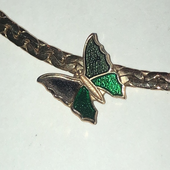 Avon Vintage Gold Tone Dainty Boho Butterfly Necklace - Picture 4 of 7